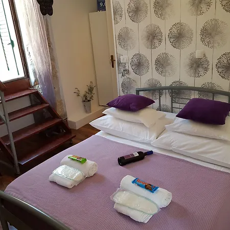 Διαμέρισμα & Lasta Σπλιτ